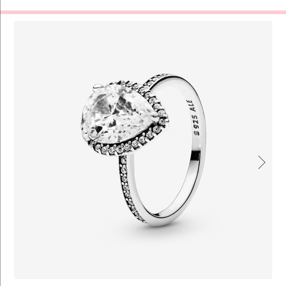 Pandora Sparkling Teardrop Halo Ring